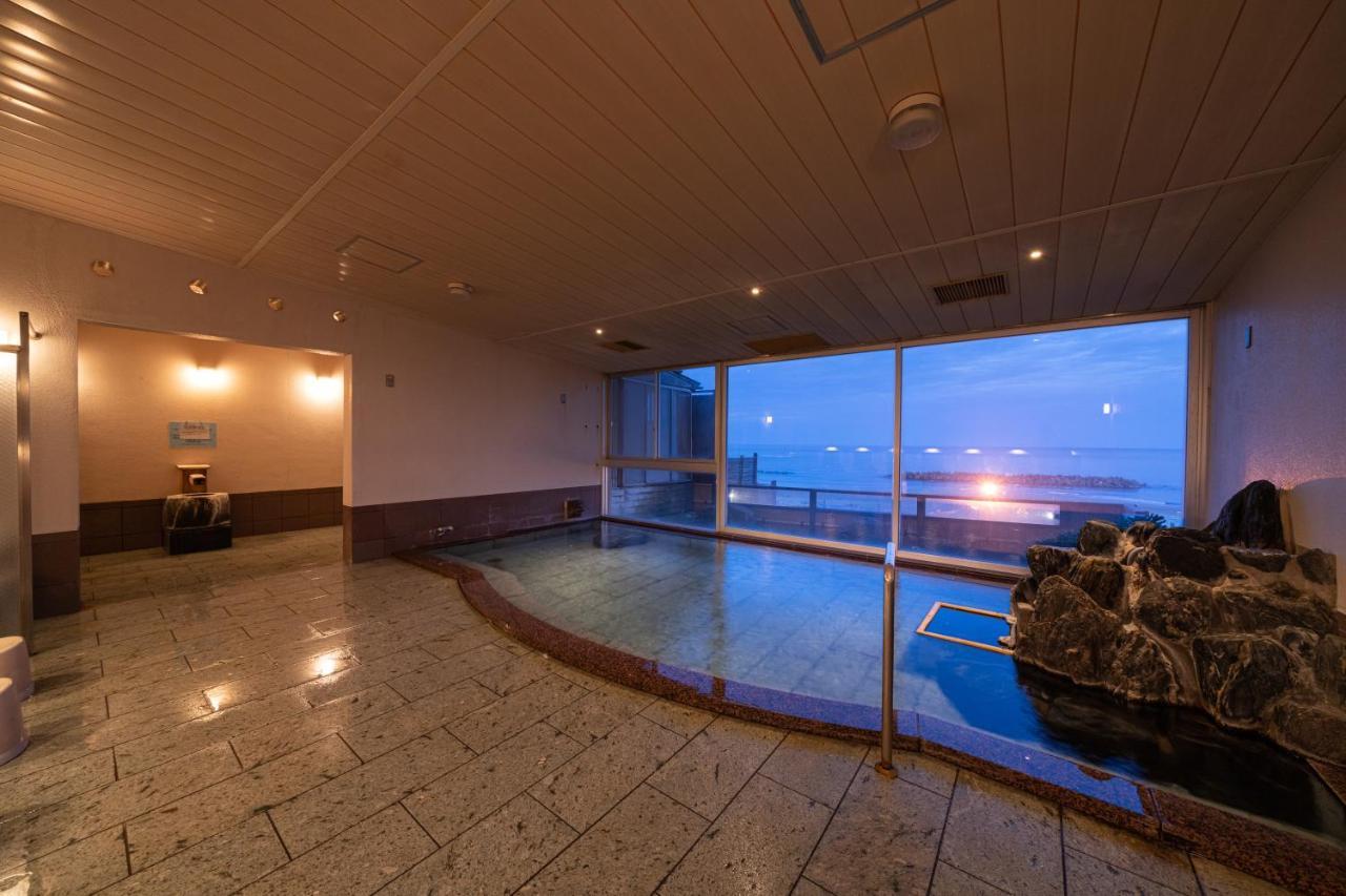 Ikkyu -Seaside Hotel- Tsuruoka Extérieur photo