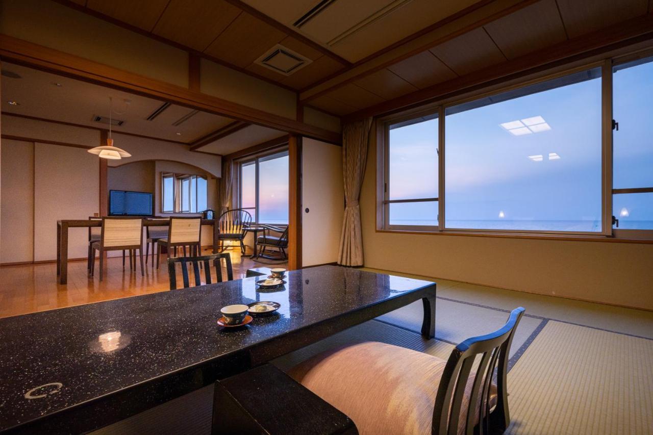 Ikkyu -Seaside Hotel- Tsuruoka Extérieur photo